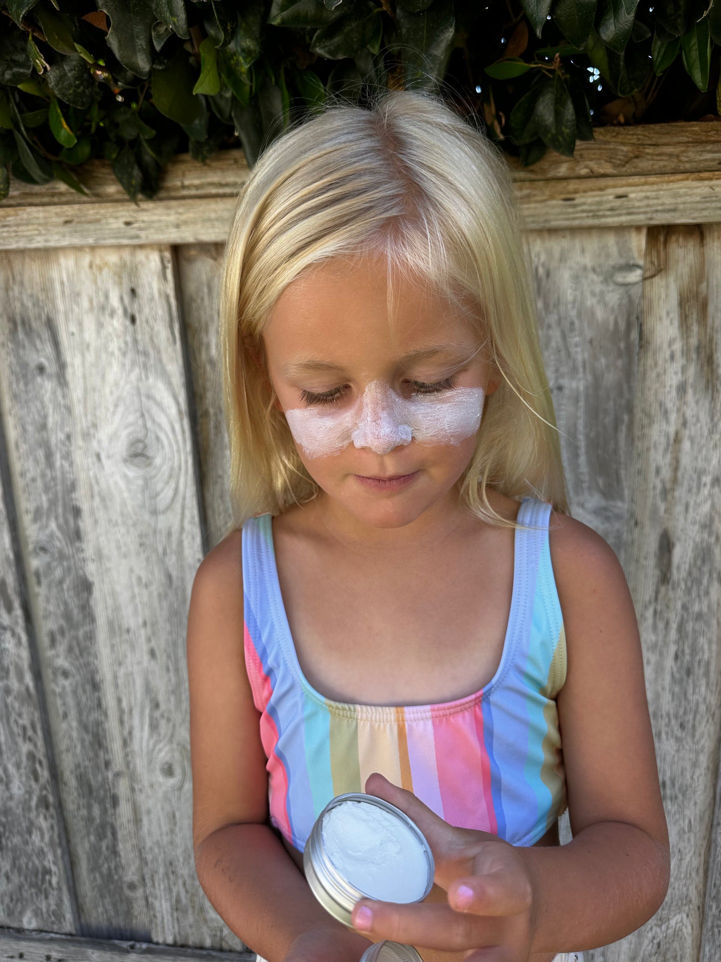 Colored Zinc Sunscreen & Nose Coat - WHITE